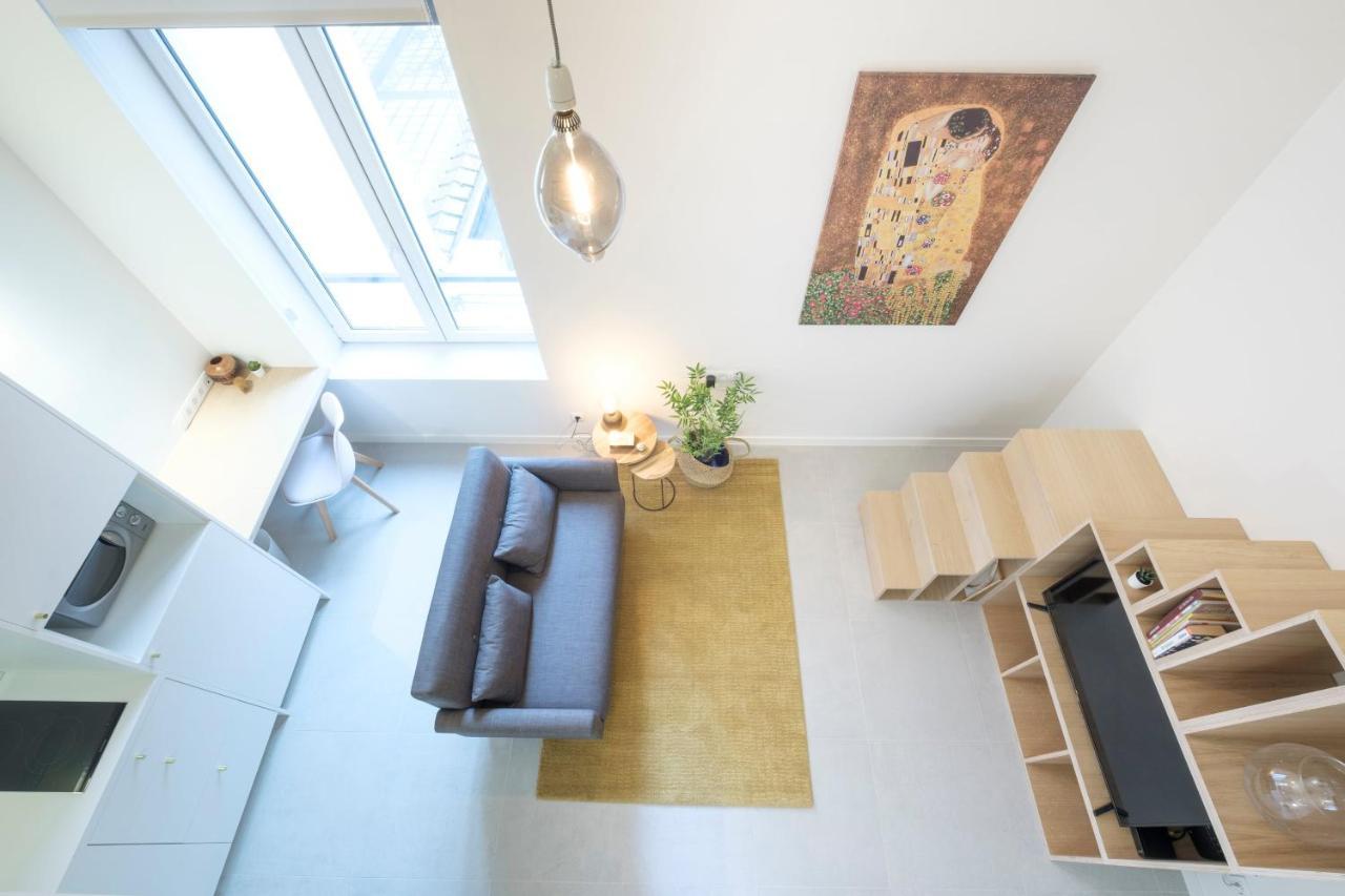 Studios With City View Брюксел Екстериор снимка