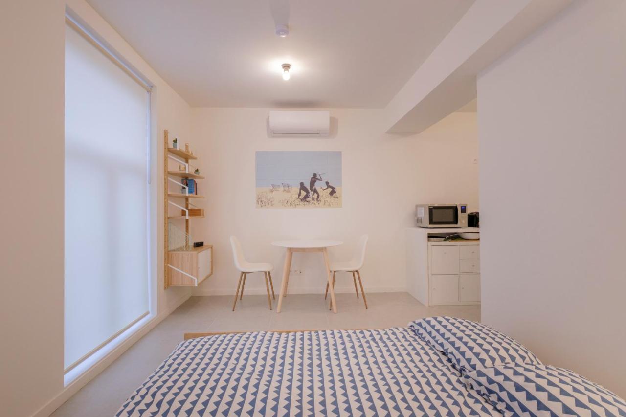 Studios With City View Брюксел Екстериор снимка
